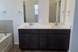 141 Pendleton Dr, Kyle, TX 78640 - Photo 10