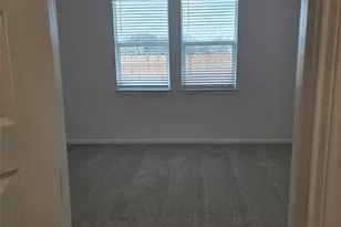 141 Pendleton Dr, Kyle, TX 78640 - Photo 18