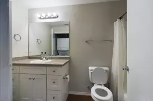 3839 Dry Creek Dr, Austin, TX 78731 - Photo 10