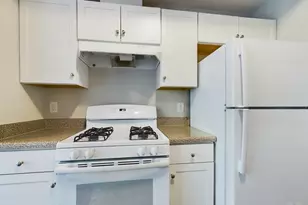3839 Dry Creek Dr, Austin, TX 78731 - Photo 6