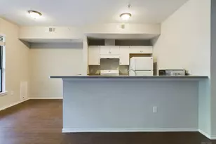 3839 Dry Creek Dr, Austin, TX 78731 - Photo 4