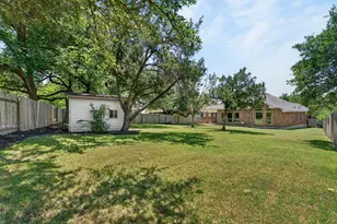 12612 Rush Creek Ln, Austin, TX 78732 - Photo 28