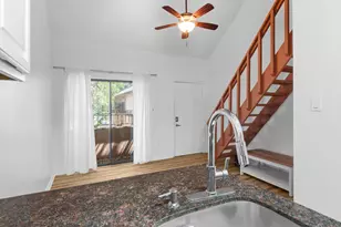 2714 Nueces St, Austin, TX 78705 - Photo 10