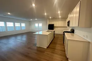 1018 Ascari Ct, Hutto, TX 78634 - Photo 16