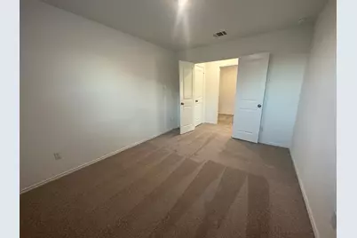 1018 Ascari Court, Hutto, TX 78634 - Photo 32