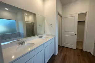 1018 Ascari Ct, Hutto, TX 78634 - Photo 18