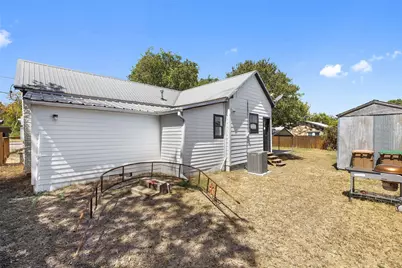 105 Ranchview Drive, Johnson City, TX 78636 - Photo 16