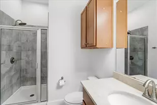 2520 Bluebonnet Dr, Austin, TX 78704 - Photo 20