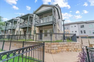 2520 Bluebonnet Dr, Austin, TX 78704 - Photo 2