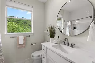 6701 Cat Creek Trail, Austin, TX 78731 - Photo 20