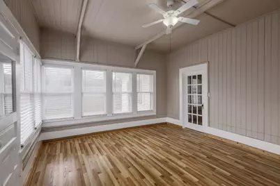 804 Main Street, Liberty Hill, TX 78642 - Photo 20