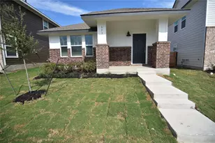 373 Keefer Ln, Kyle, TX 78640 - Photo 2