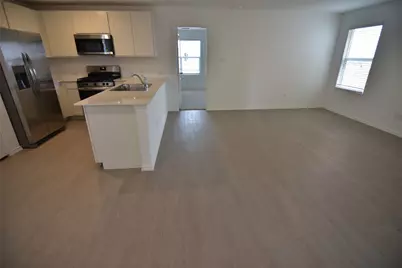 373 Keefer Lane, Kyle, TX 78640 - Photo 10