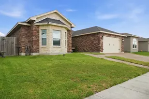 7961 Snake River Dr, Corpus Christi, TX 78414 - Photo 2