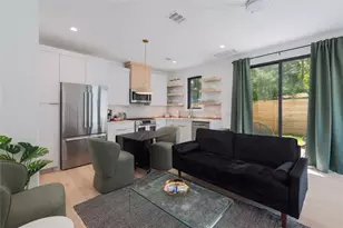 87 Chalmers Ave, Austin, TX 78702 - Photo 2