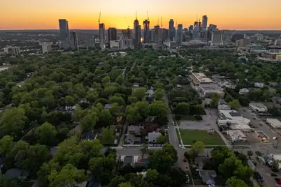 87 Chalmers Avenue, Austin, TX 78702 - Photo 6