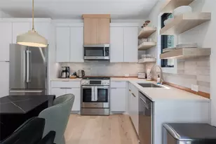 87 Chalmers Ave, Austin, TX 78702 - Photo 8