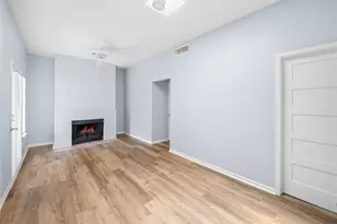 712 Graham Pl, Austin, TX 78705 - Photo 6