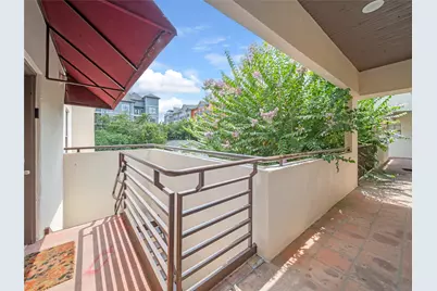 712 Graham Place #304, Austin, TX 78705 - Photo 4