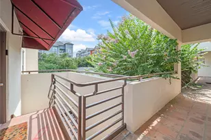 712 Graham Pl, Austin, TX 78705 - Photo 4