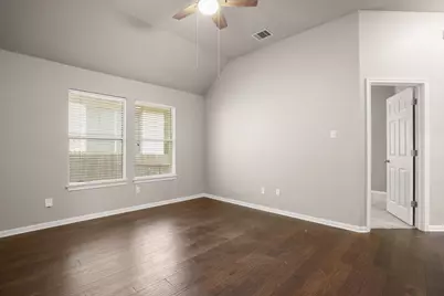 7008 W Magic Mountain Lane, Round Rock, TX 78681 - Photo 18