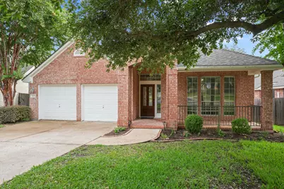7008 W Magic Mountain Lane, Round Rock, TX 78681 - Photo 4