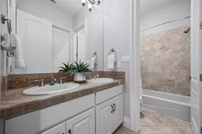 9008 Thickwoods Cove, Austin, TX 78735 - Photo 20