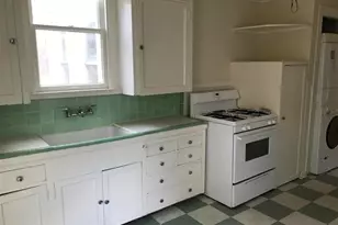 610 W 23rd St, Austin, TX 78705 - Photo 8