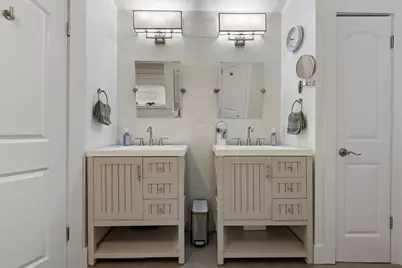 7018 Tesoro Trail, Austin, TX 78729 - Photo 22