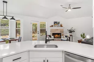 30 Indian Princess, Wimberley, TX 78676 - Photo 2