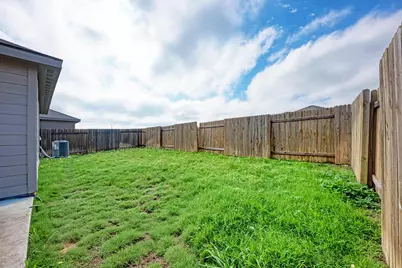 132 Maywood Lane, Jarrell, TX 76537 - Photo 22