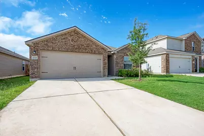132 Maywood Lane, Jarrell, TX 76537 - Photo 2