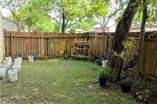 5501 Duval B St, Austin, TX 78751 - Photo 12