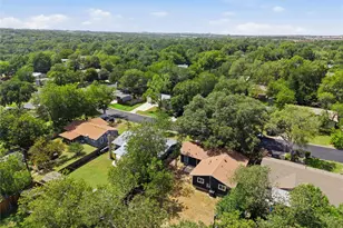 6807 La Salle Dr, Austin, TX 78723 - Photo 34