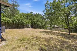 6807 La Salle Dr, Austin, TX 78723 - Photo 28