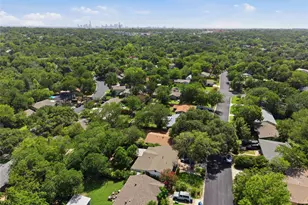 6807 La Salle Dr, Austin, TX 78723 - Photo 32