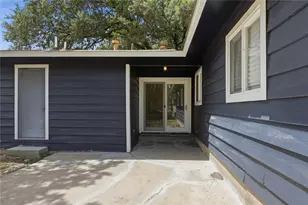 6807 La Salle Dr, Austin, TX 78723 - Photo 24