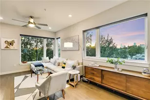 2002 E 7th St, Austin, TX 78702 - Photo 8