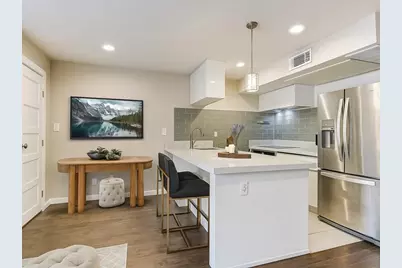 3110 Red River Street #D-212, Austin, TX 78705 - Photo 4