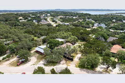 1070 Timberlane Drive, Canyon Lake, TX 78133 - Photo 6