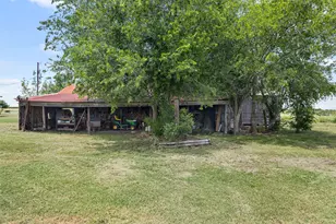 1542 Co Rd 451, Coupland, TX 78615 - Photo 10