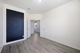 104 Ladolia Ln, San Marcos, TX 78666 - Photo 6