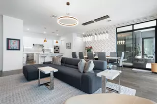 800 Embassy Dr, Austin, TX 78702 - Photo 8