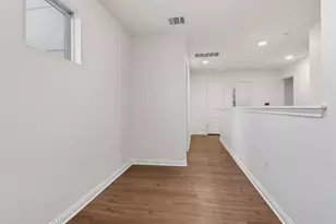 8001 Dampton Ln, Austin, TX 78744 - Photo 32