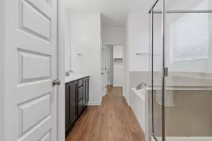 8001 Dampton Ln, Austin, TX 78744 - Photo 14