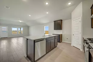 10116 Majestic Hawk Wy, Buda, TX 78610 - Photo 2