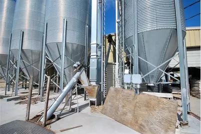 6022 Fm 532 Road, Moulton, TX 77975 - Photo 16