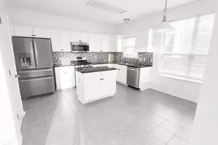 10528 Dunham Forest Rd, Austin, TX 78717 - Photo 4