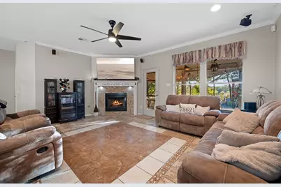 17813 Floribundas Lane, Elgin, TX 78621 - Photo 8