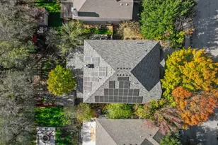 17813 Floribundas Ln, Elgin, TX 78621 - Photo 36